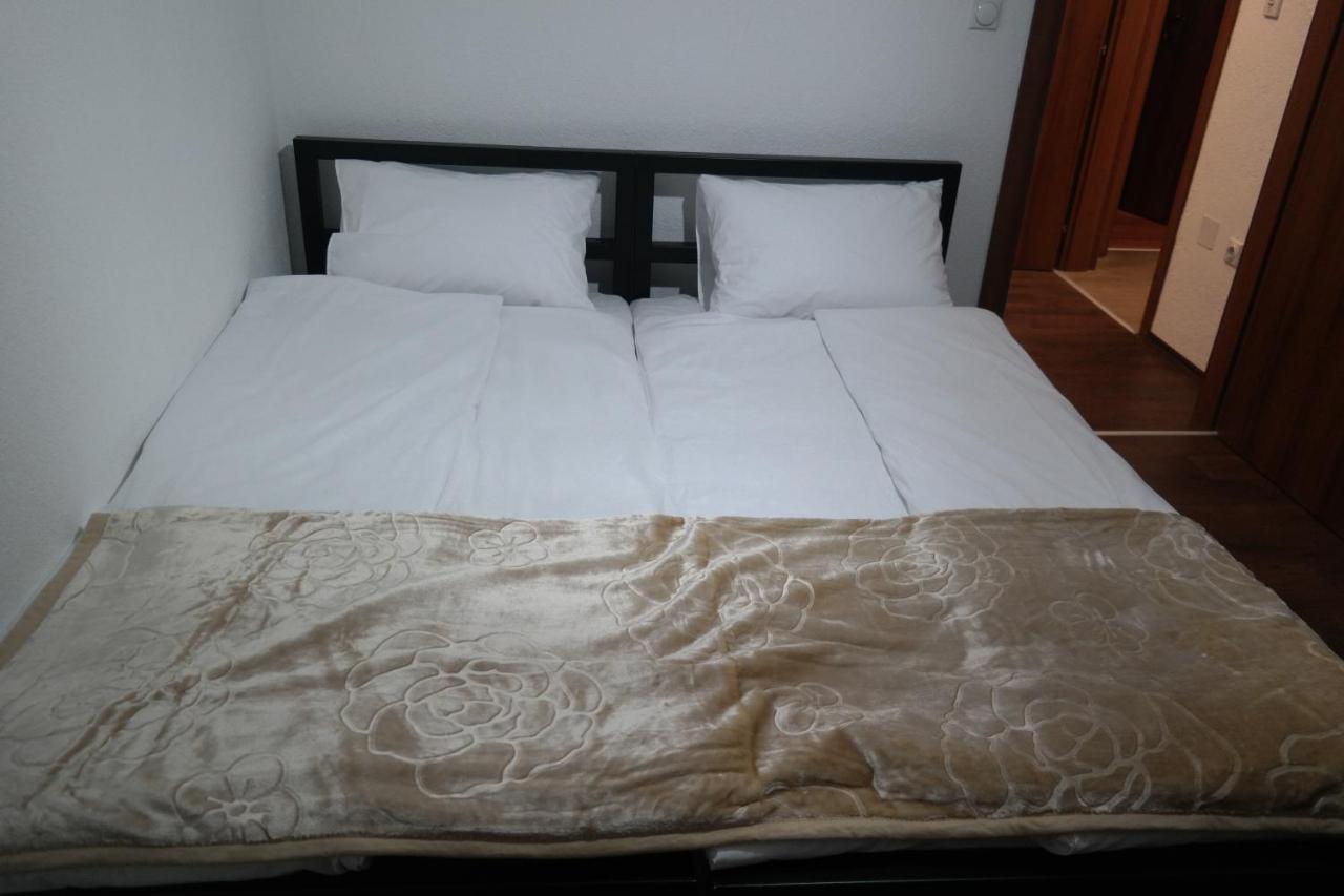 Villa Family Kumanovo Ngoại thất bức ảnh