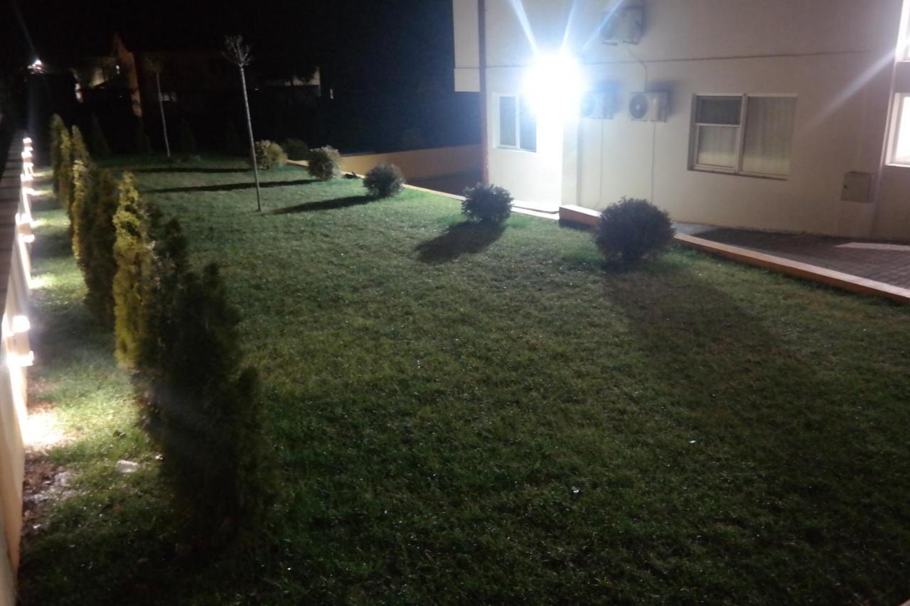 Villa Family Kumanovo Ngoại thất bức ảnh